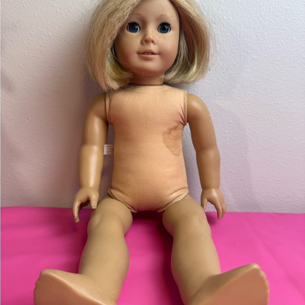 Pleasant Company Kit Kittredge Blonde Hair Blue Eyes - FLAWS!